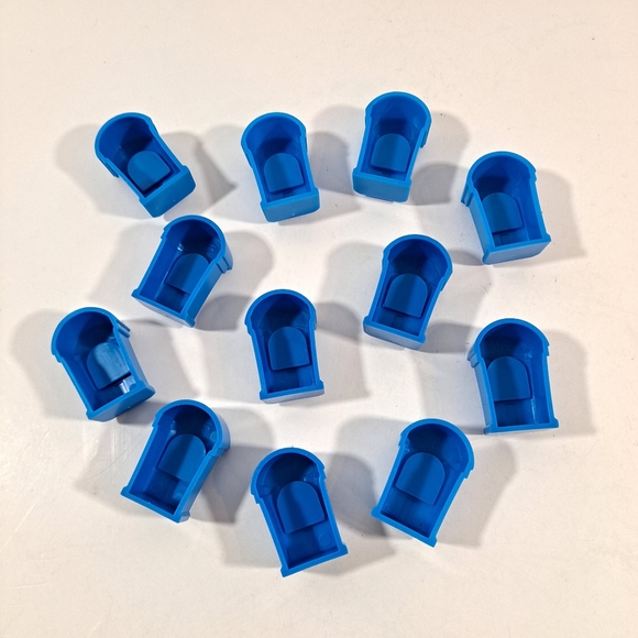 Monopoly Junior Ticket Booths Replacement Blue Hasbro 2005 Set of 12 - Picture 4 of 4